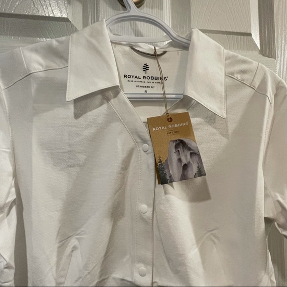 Small White Royal Robbins Button Up Shirt Blouse - Picture 3 of 8